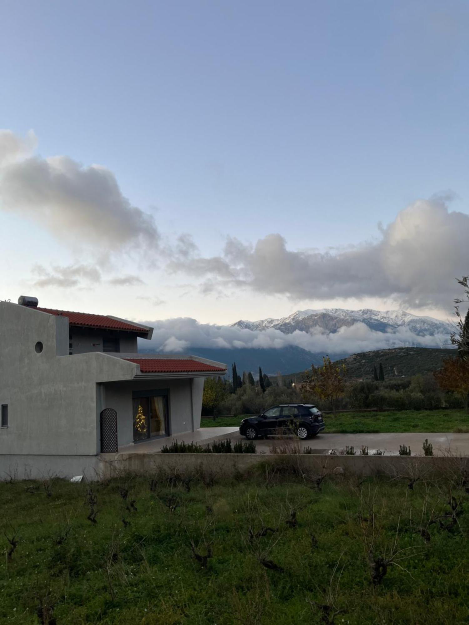 Stellas Guesthouse Near Arachova Stírion Eksteriør bilde