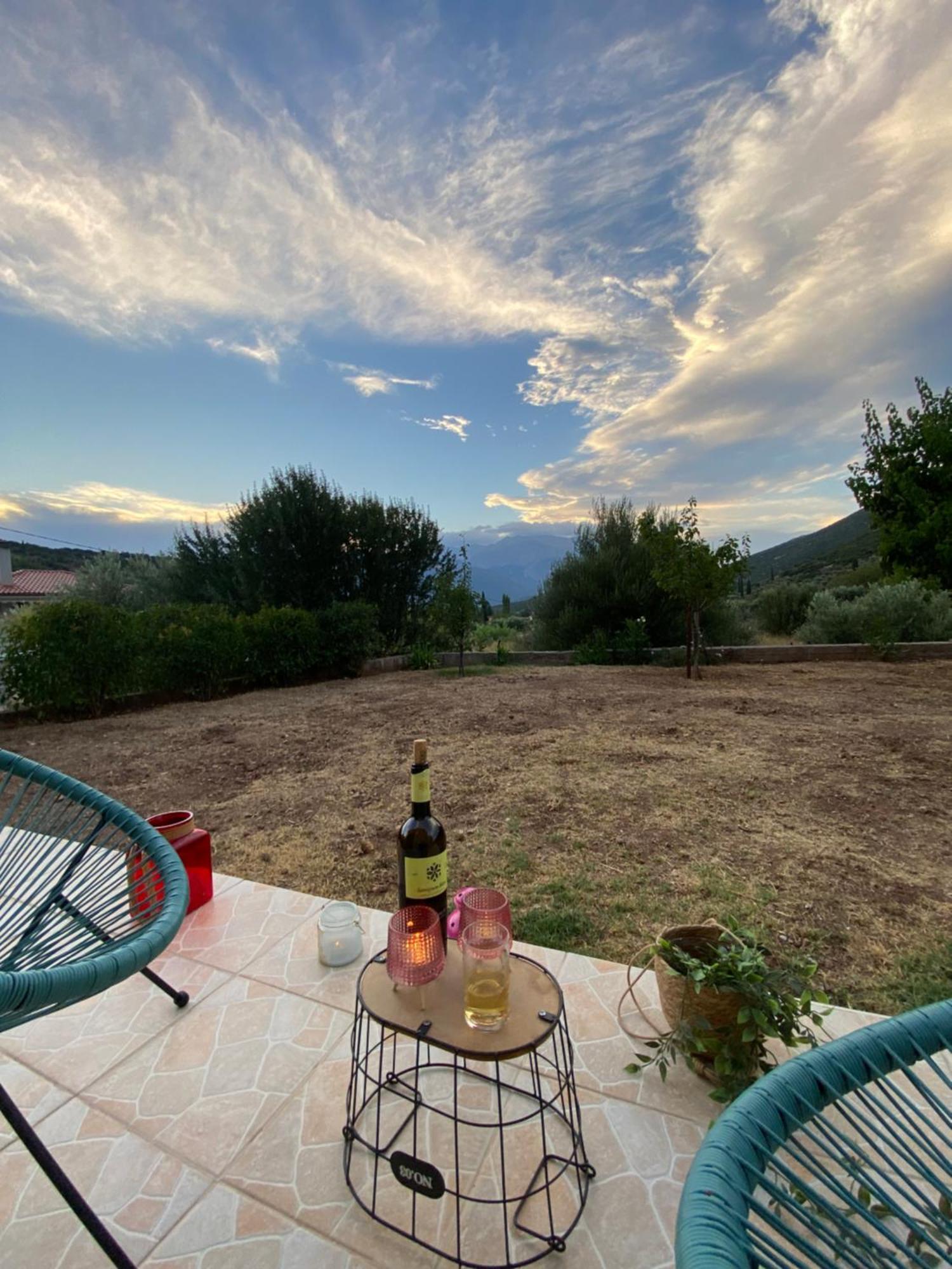 Stellas Guesthouse Near Arachova Stírion Eksteriør bilde